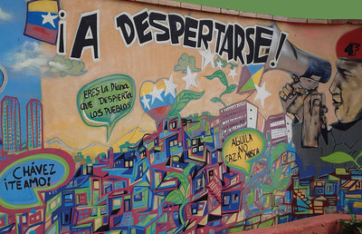 Wandbild vor dem Cuartell de la Montaña im Stadtviertel 23 de Enero in Caracas